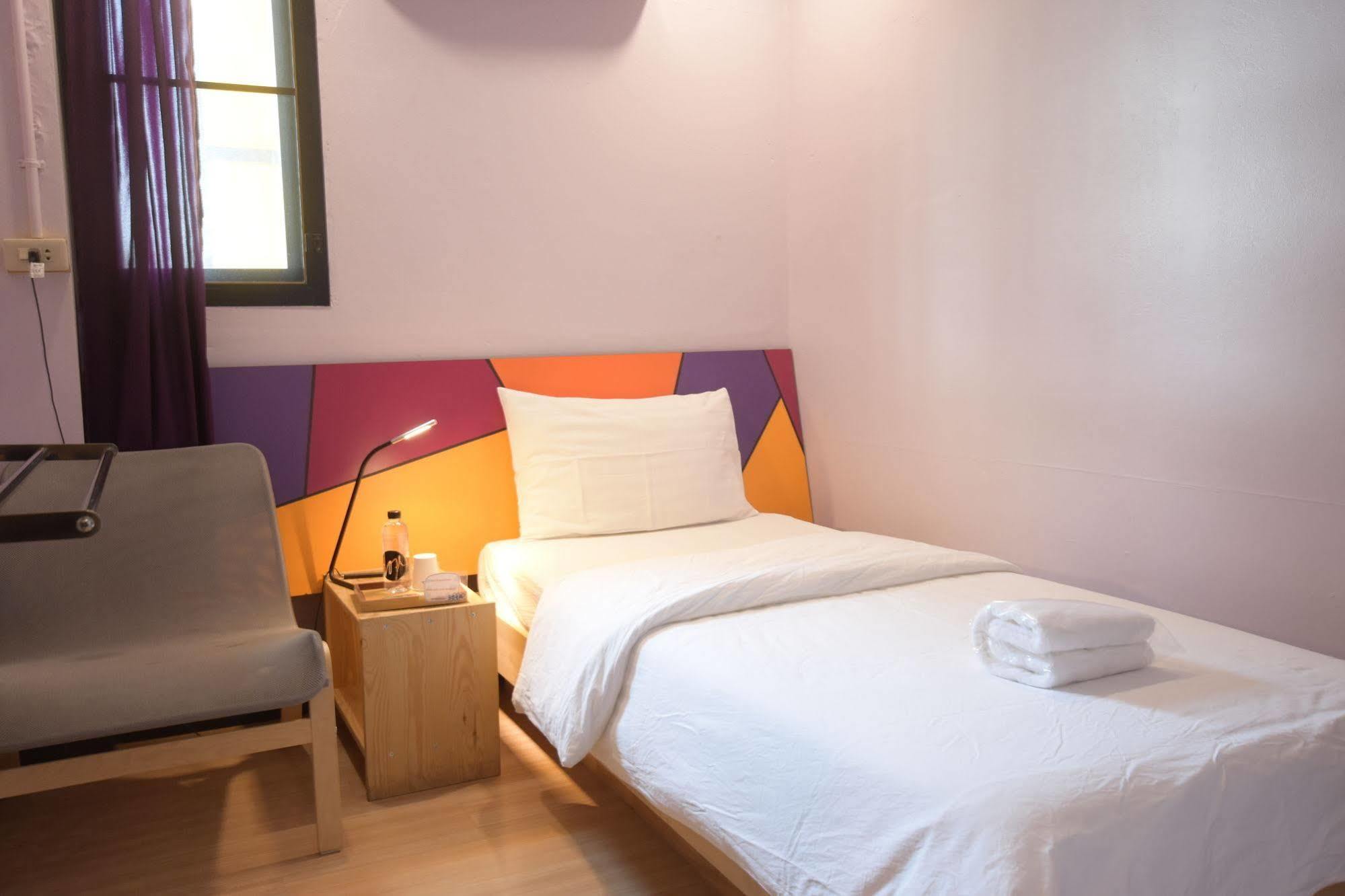 Room@Vipa Bangkok Exterior photo